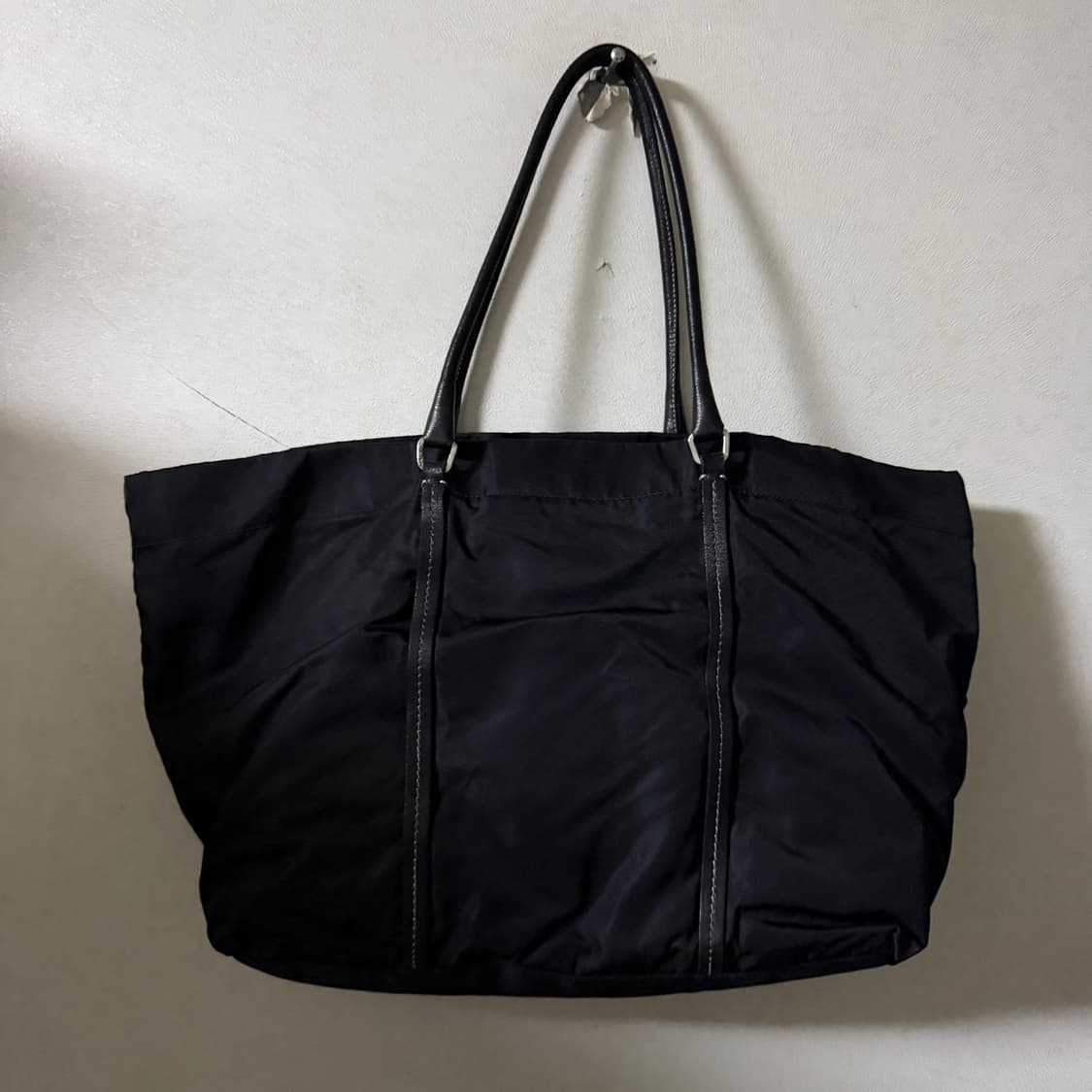 프라다 포코노 나일론 빅삼각로고 숄더&토트백 상품이미지6