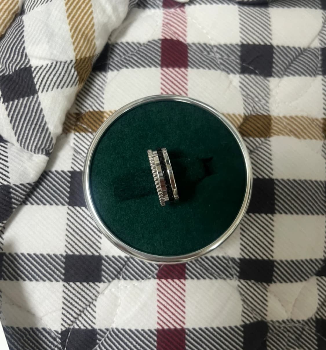 부쉐론 콰트로링 블랙에디션 화이트골드 상품이미지3