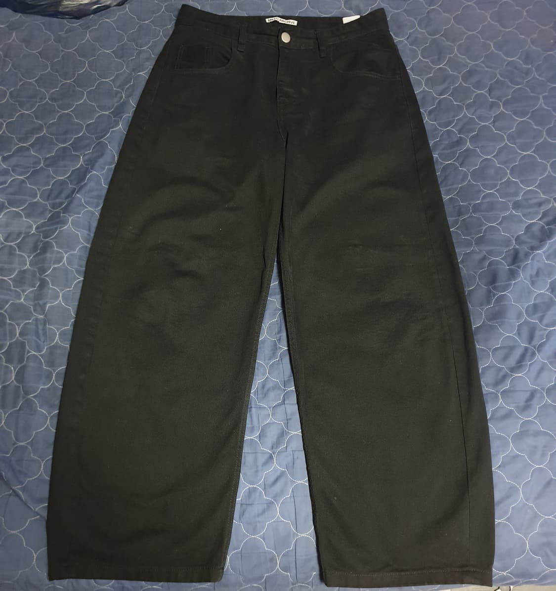 (품절 사이즈) 밀로아카이브 25s 리플렉트 커브드 코튼팬츠 블랙 (L) 상품이미지2