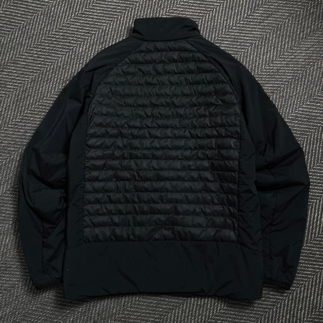 노스페이스 브이모션 경량 패딩 점퍼 블랙o 4537 상품이미지4