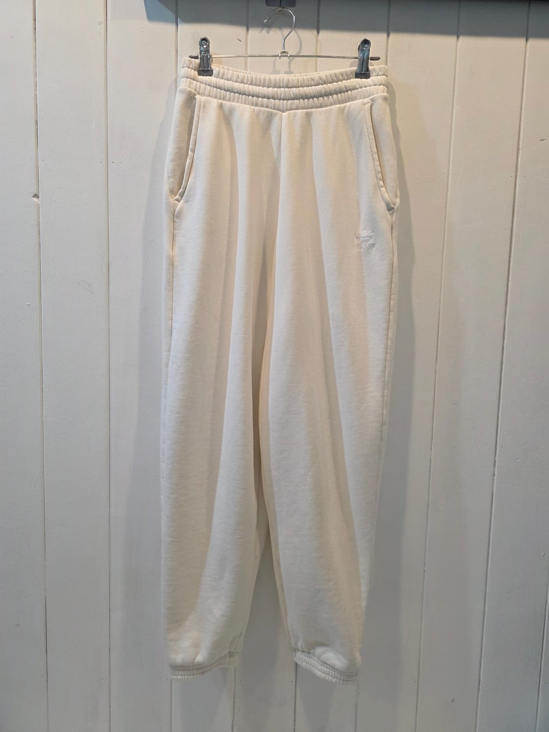 ADIDAS 아디다스 츄리닝 바지 상품이미지1