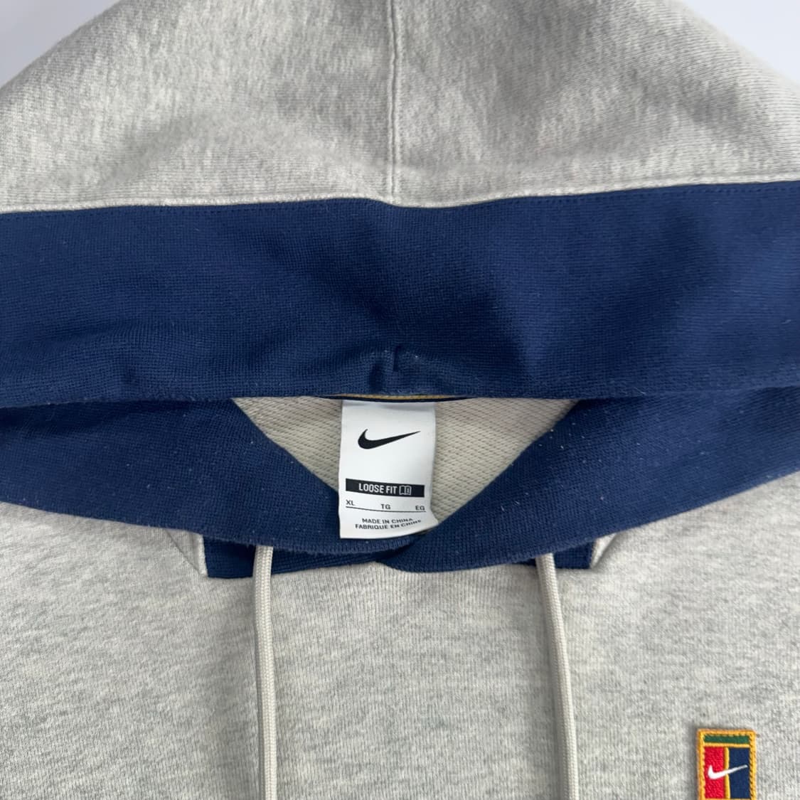 Nike 나이키 스몰로고 그레이 배색 후드티  상품이미지5