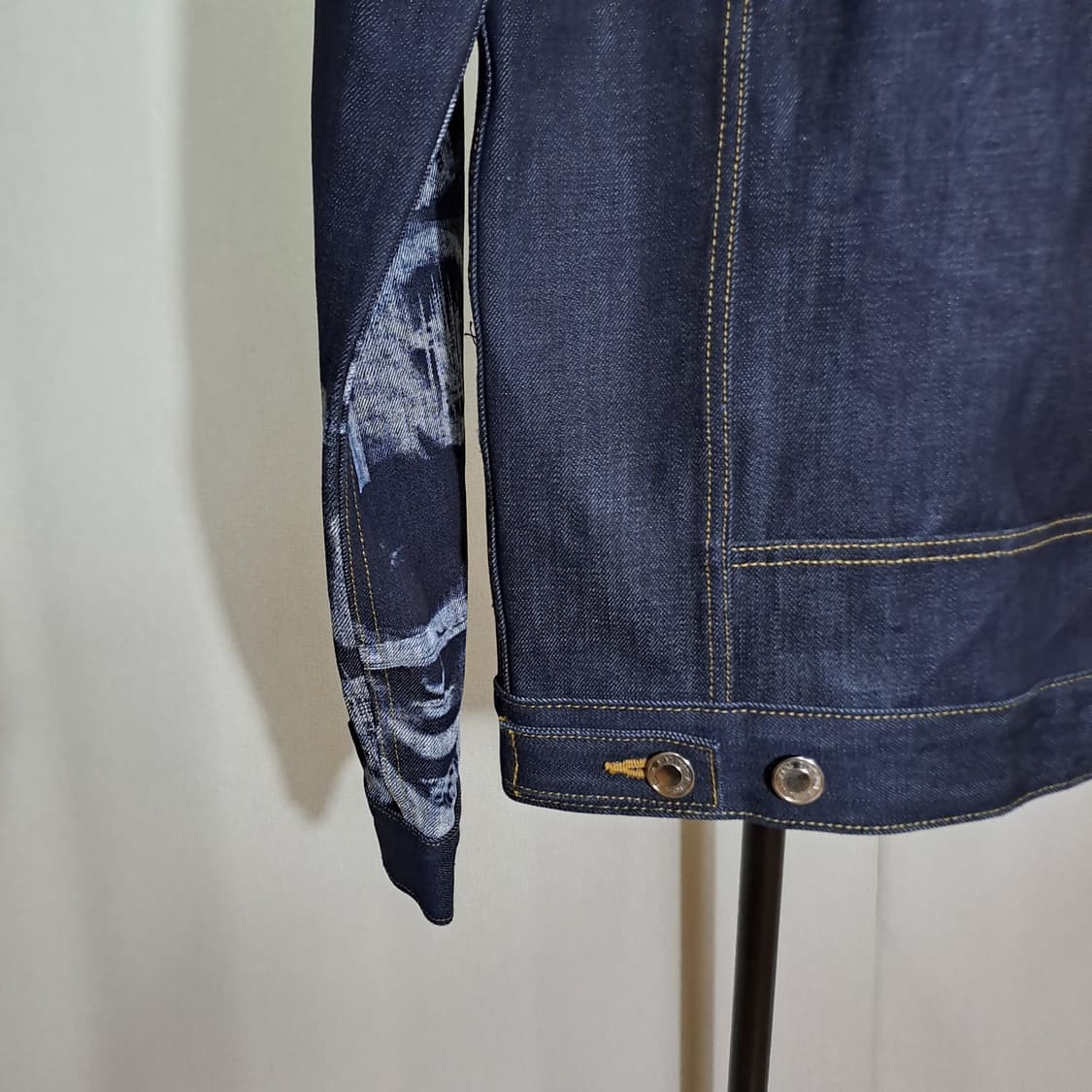 (새제품 택포) 아임낫휴먼비잉 인디고 트러커 자켓 L B579 상품이미지7