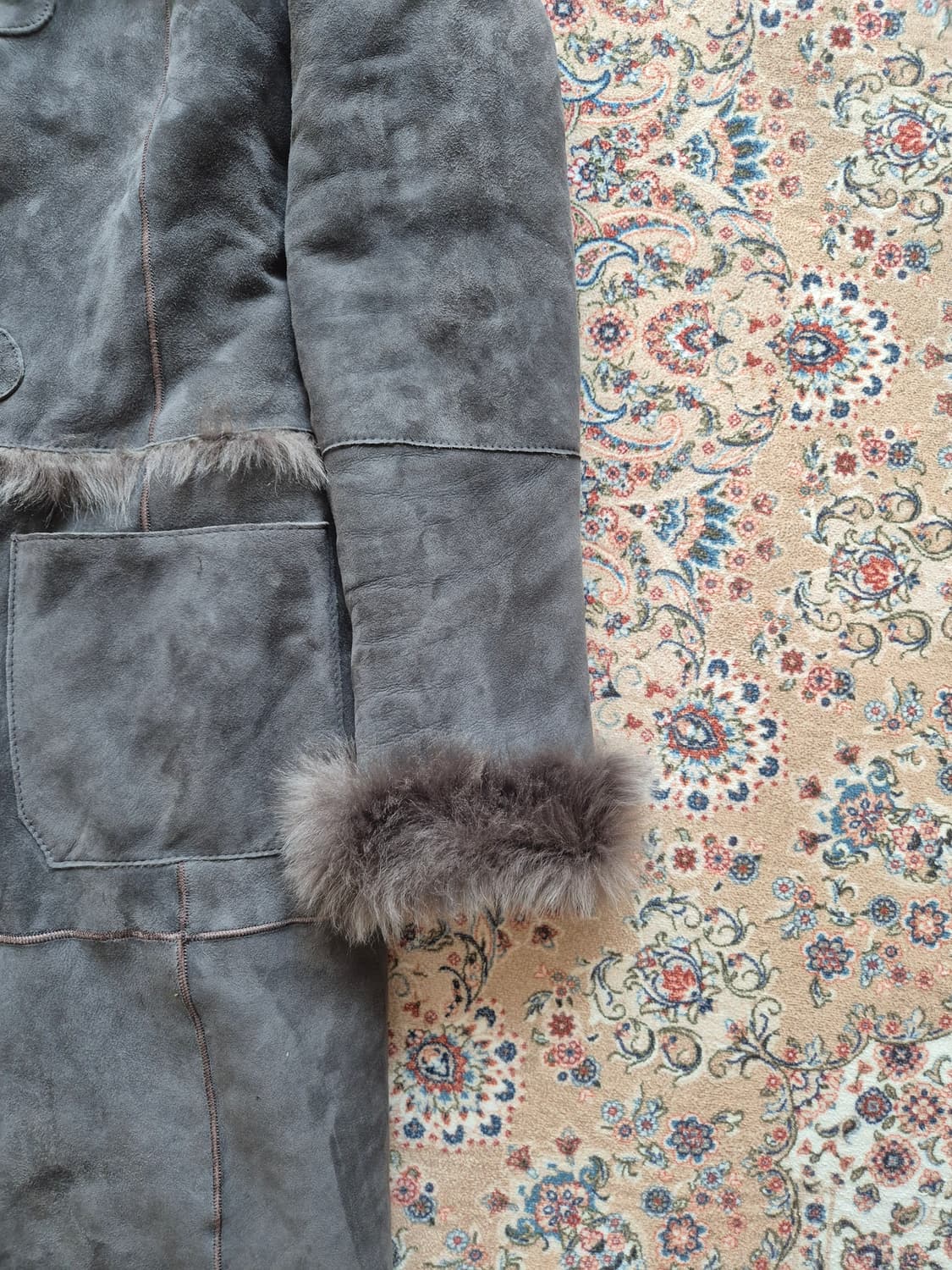 바나나 리퍼블릭 양피 스웨이드 퍼 트리밍 코트 상품이미지3