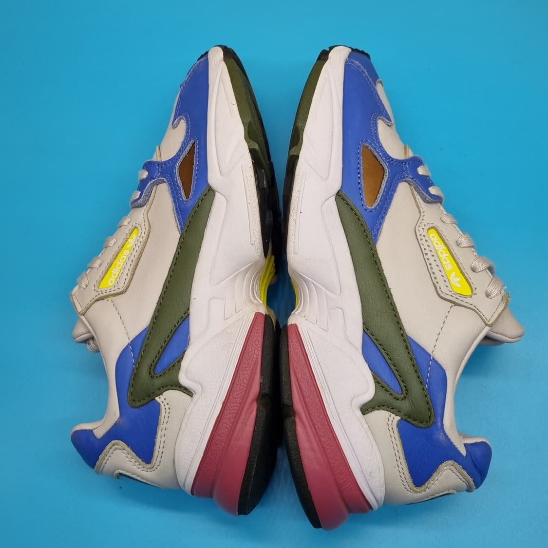 아디다스 팔콘 흰파 운동화 230 상품이미지5