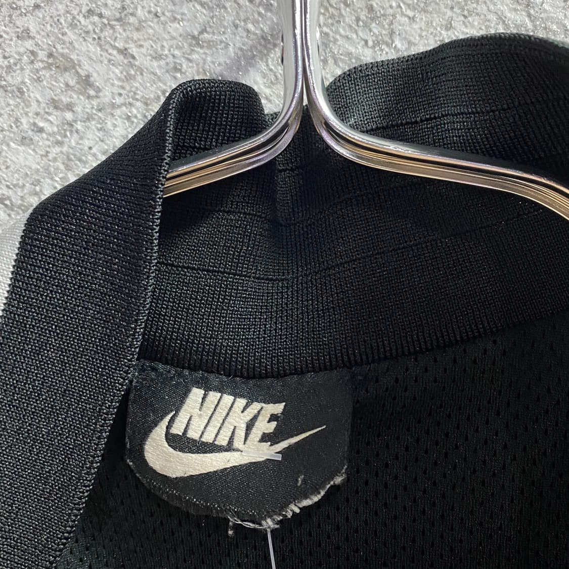 나이키 퓨추라 네온 올드스쿨 바람막이 B4361 상품이미지3