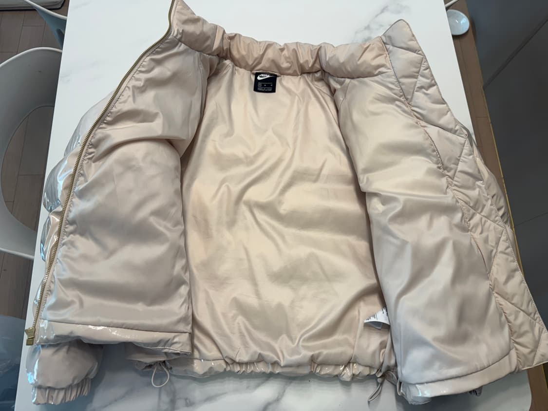 나이키 글로시 패딩 M 정품 상품이미지6