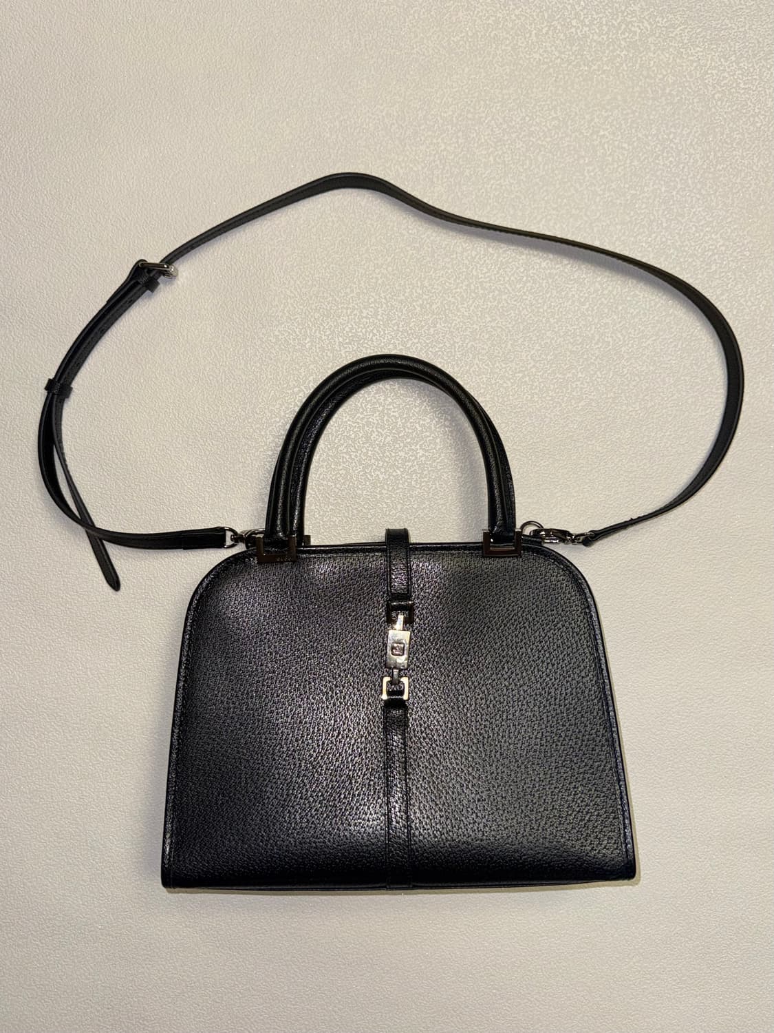 구찌 재키 가죽 숄더백 상품이미지2