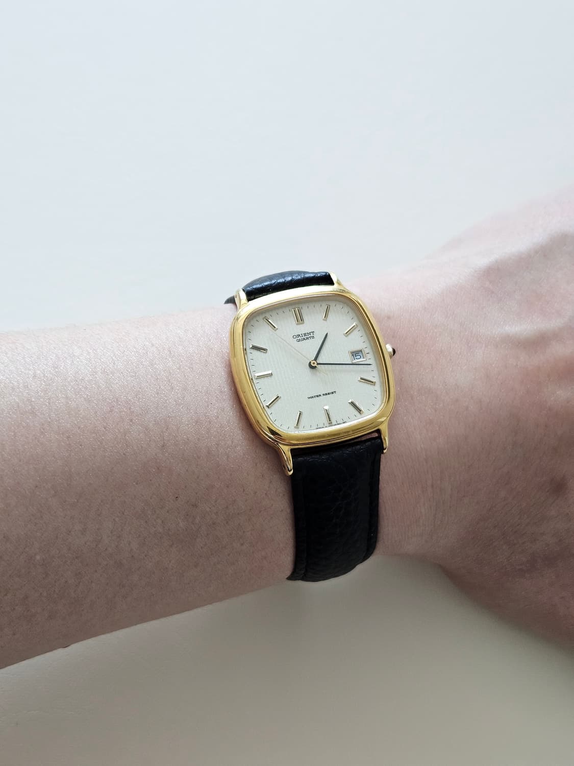 빈티지 오리엔트 쿼츠 금장 가죽 시계 상품이미지2