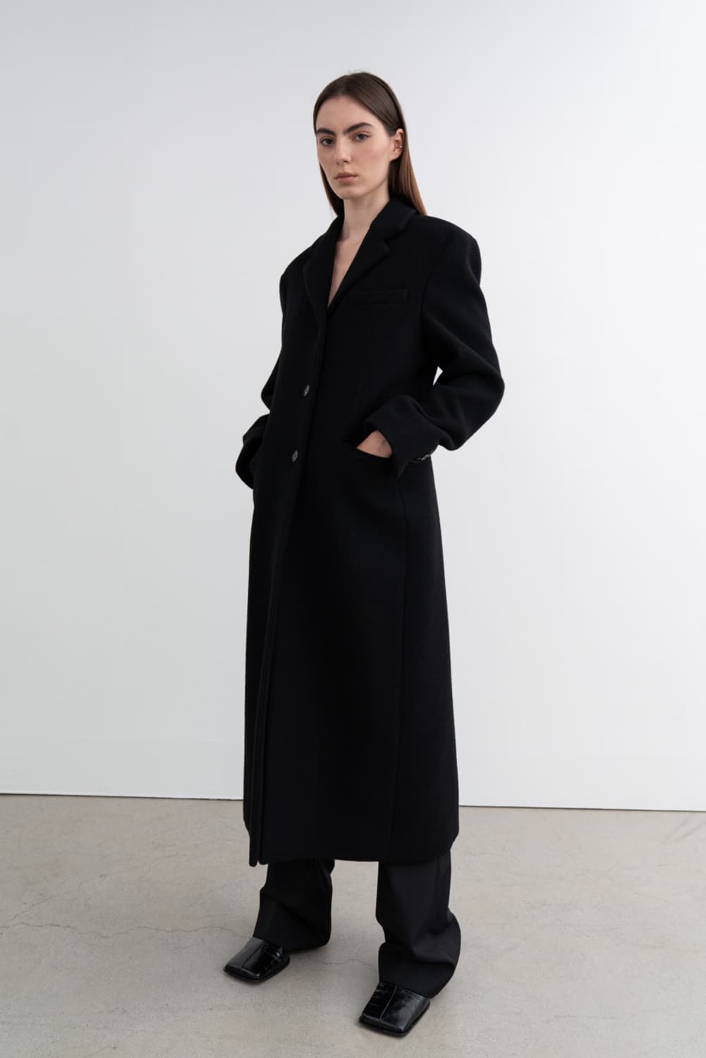 인사일런스 우먼  싱글 맥시 코트   상품이미지1