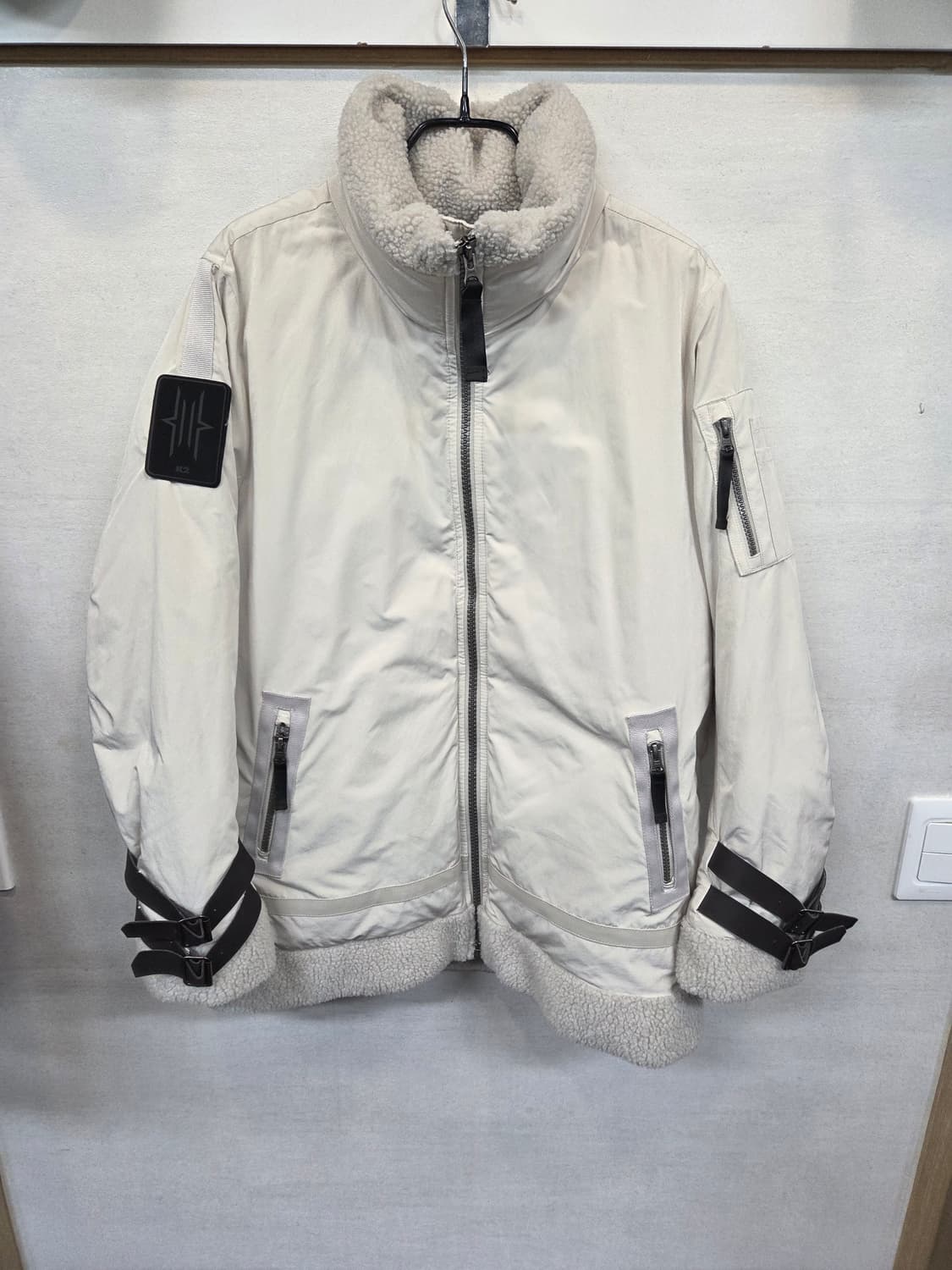 K2 무스탕 다운 패딩 95 상품이미지1