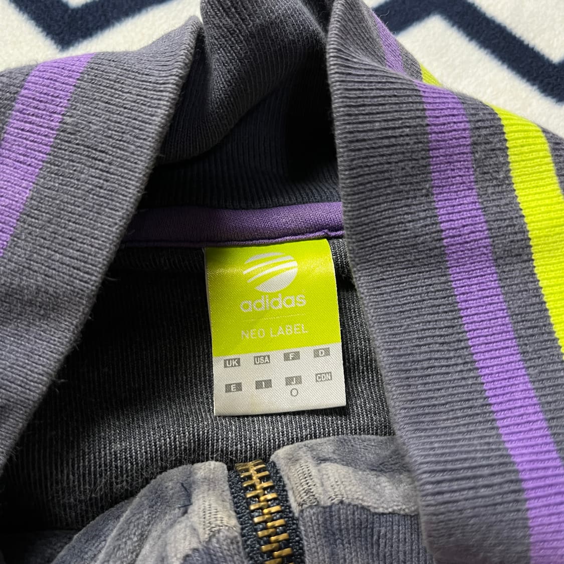 아디다스 벨루어 벨벳 트랙탑(실측확인) 상품이미지6