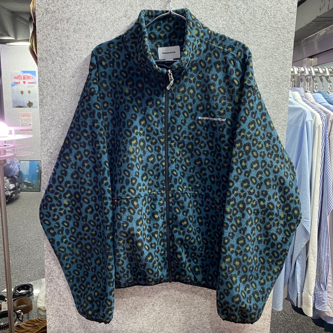 디스이즈네버댓 레오파드 후리스 집업 자켓 B3528 상품이미지2
