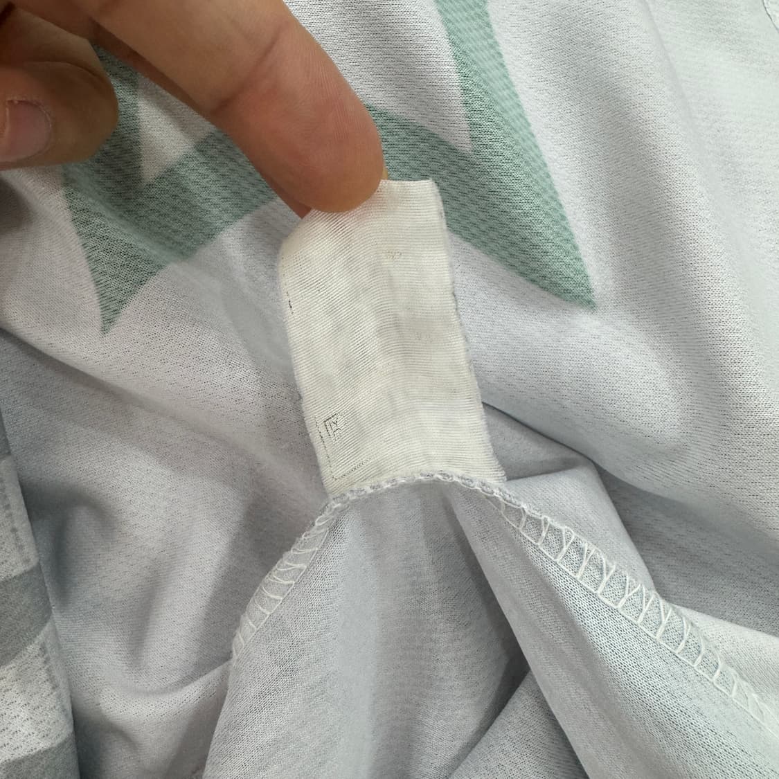 2XL(100) 험멜 전북 현대 2017 우승 기념 티셔츠 상품이미지6