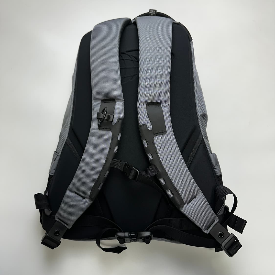 ARC'TERYX x BEAMS 아크테릭스 빔즈 아로 16 백팩 상품이미지9