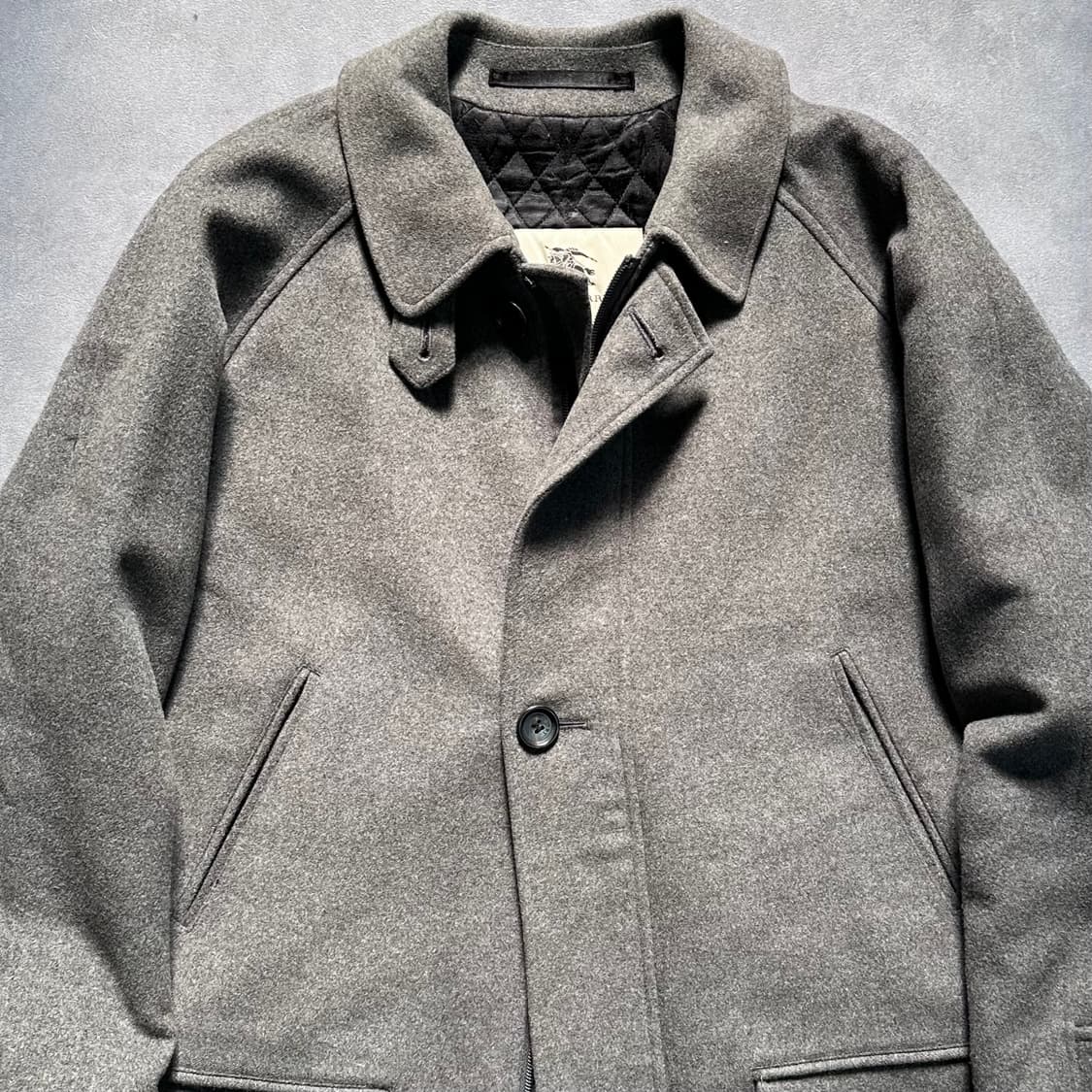 버버리 그레이 울 카코트 (va.25) 상품이미지2