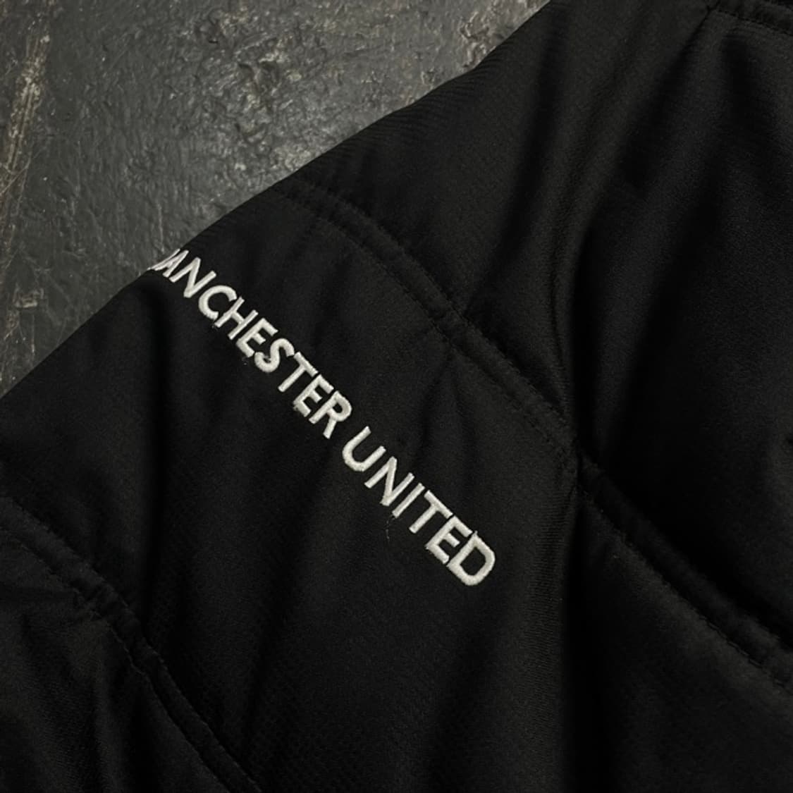 90 나이키 맨유 경량패딩 상품이미지3