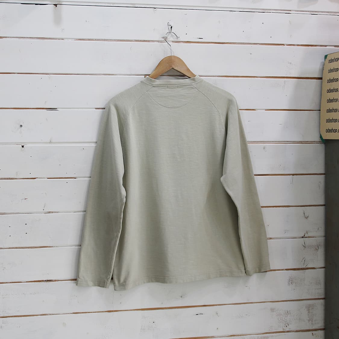 (착용컷) WOOLRICH 헨리넥 티셔츠 (남성용 100) 상품이미지2