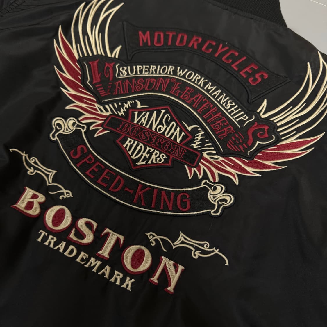 VANSON 블랙 패치로고 후면 스펠 페더 자수 MA-1 플라이트 자켓 상품이미지8