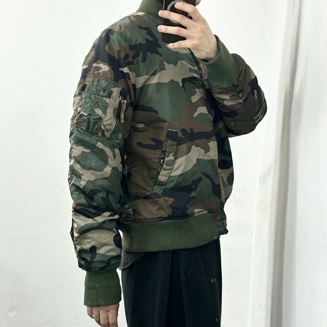 알파인더스트리 카모 MA-1 자켓 상품이미지3