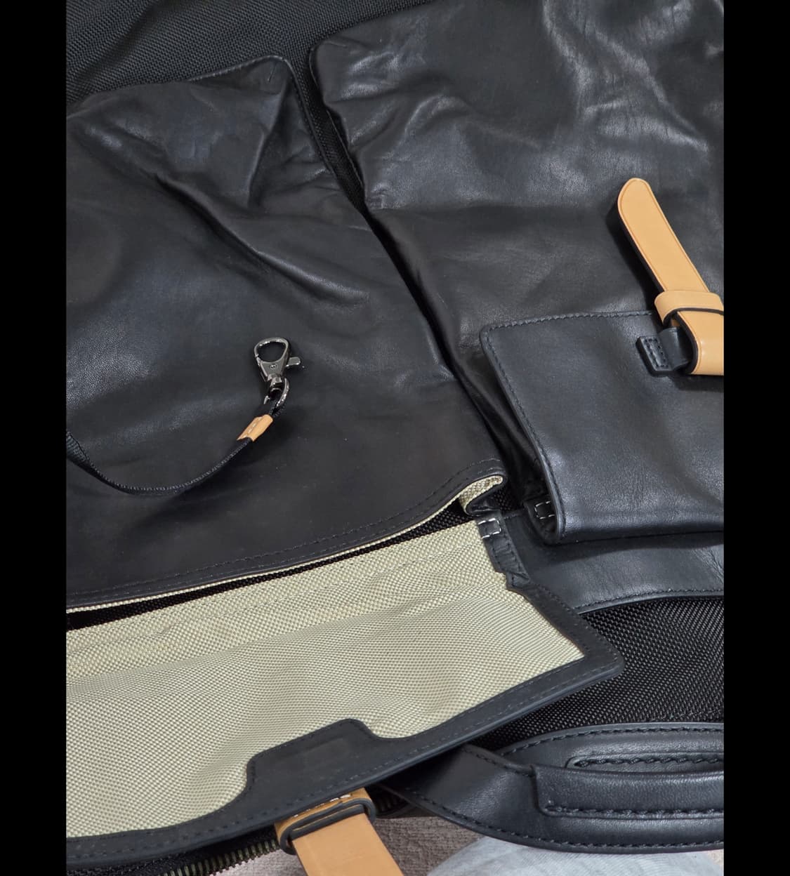 투미 TUMI 산타모니카 윗필드 헬멧백 상품이미지8