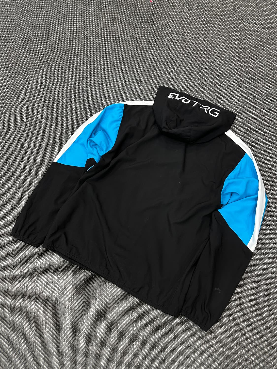 푸마 윈드브레이커 M 상품이미지2