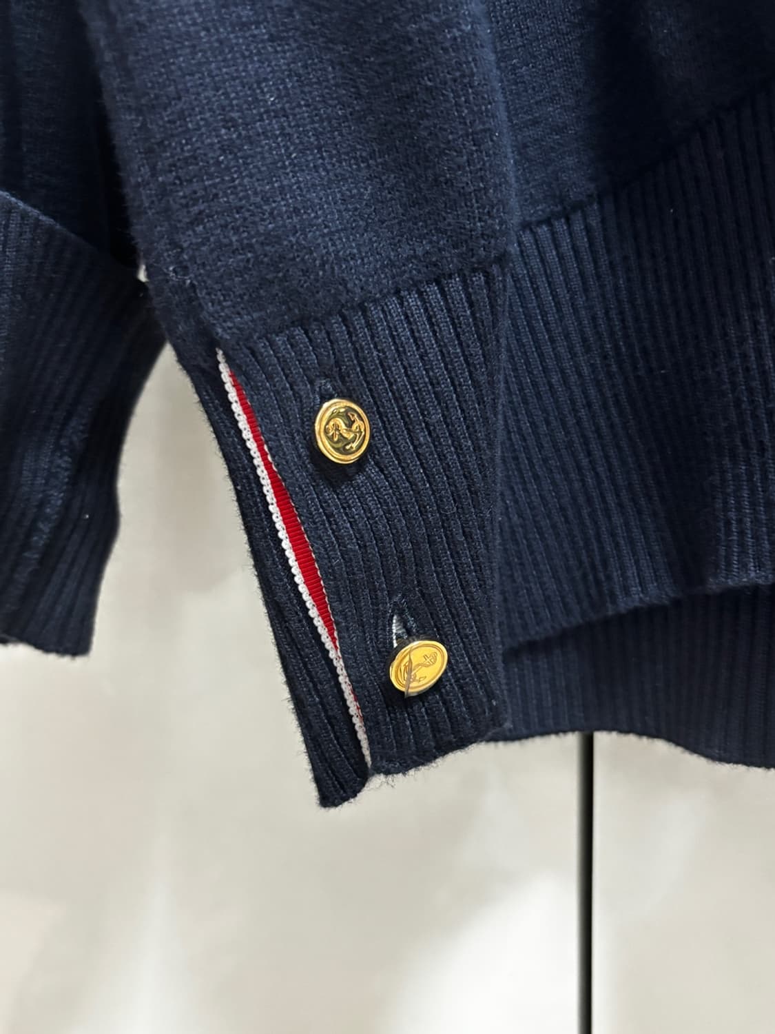 [정품/size4/택포함] 톰브라운 밀라노 스티치 금장 니트 상품이미지5