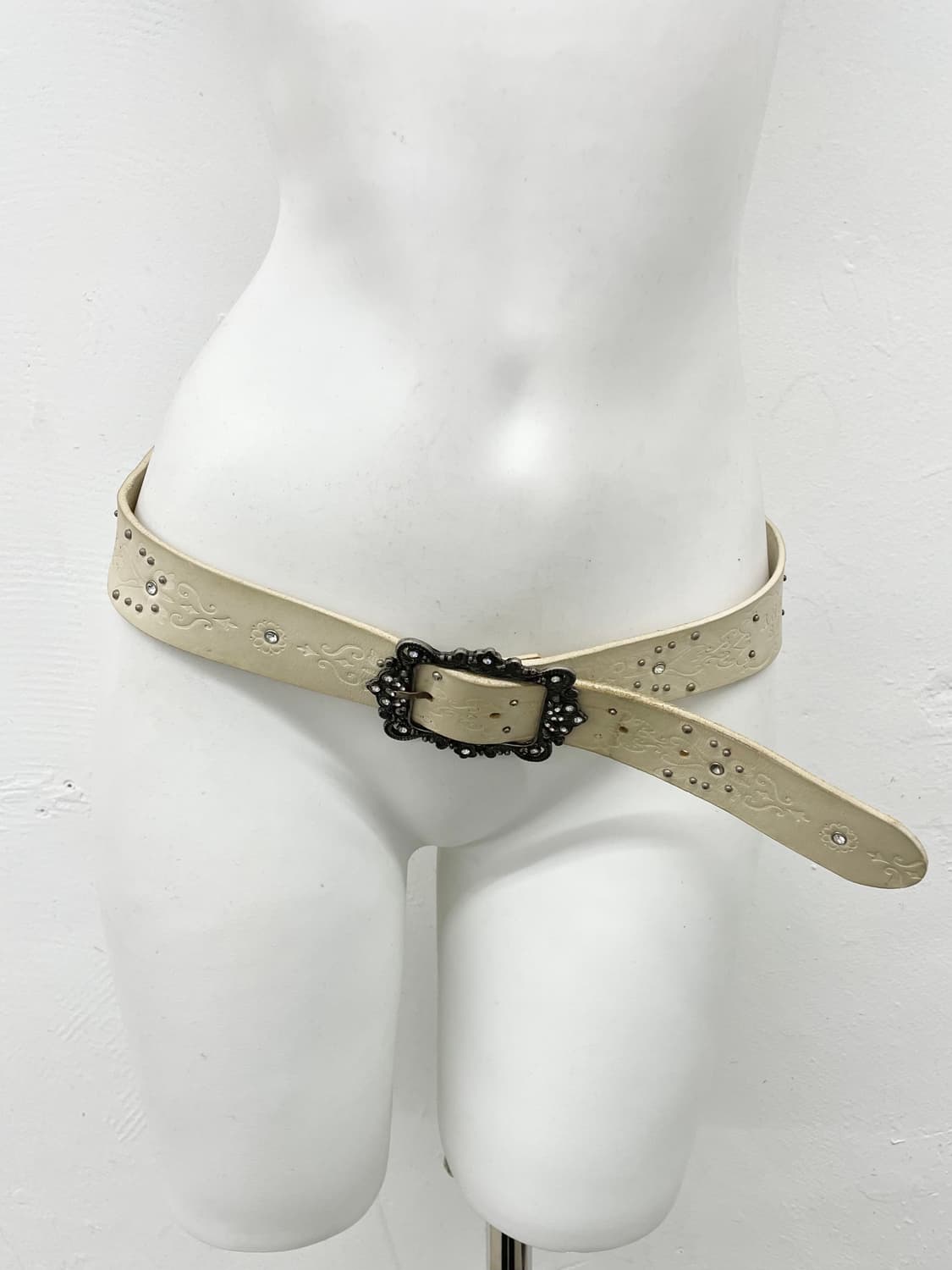 리얼레더 오리엔탈 큐빅 펀칭 버클 벨트 상품이미지2