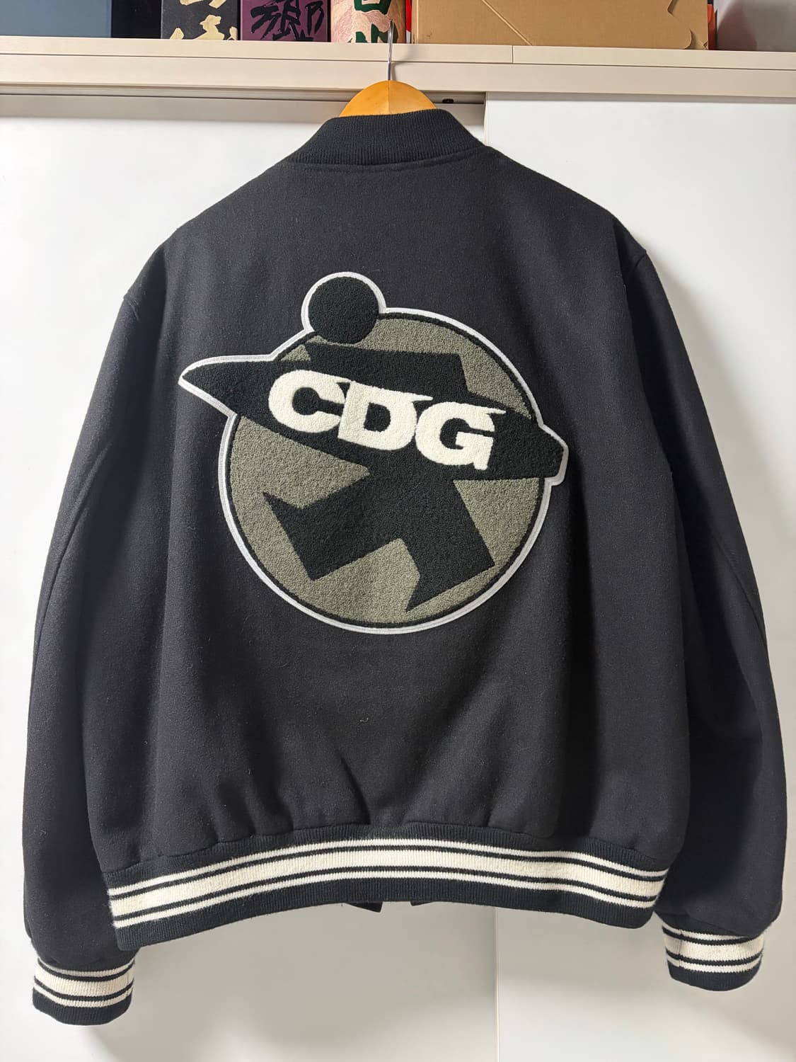 스투시 꼼데가르송 바시티 xl 상품이미지2