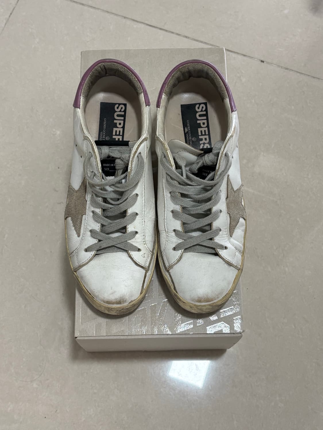 골든구스 39사이즈 245 상품이미지1