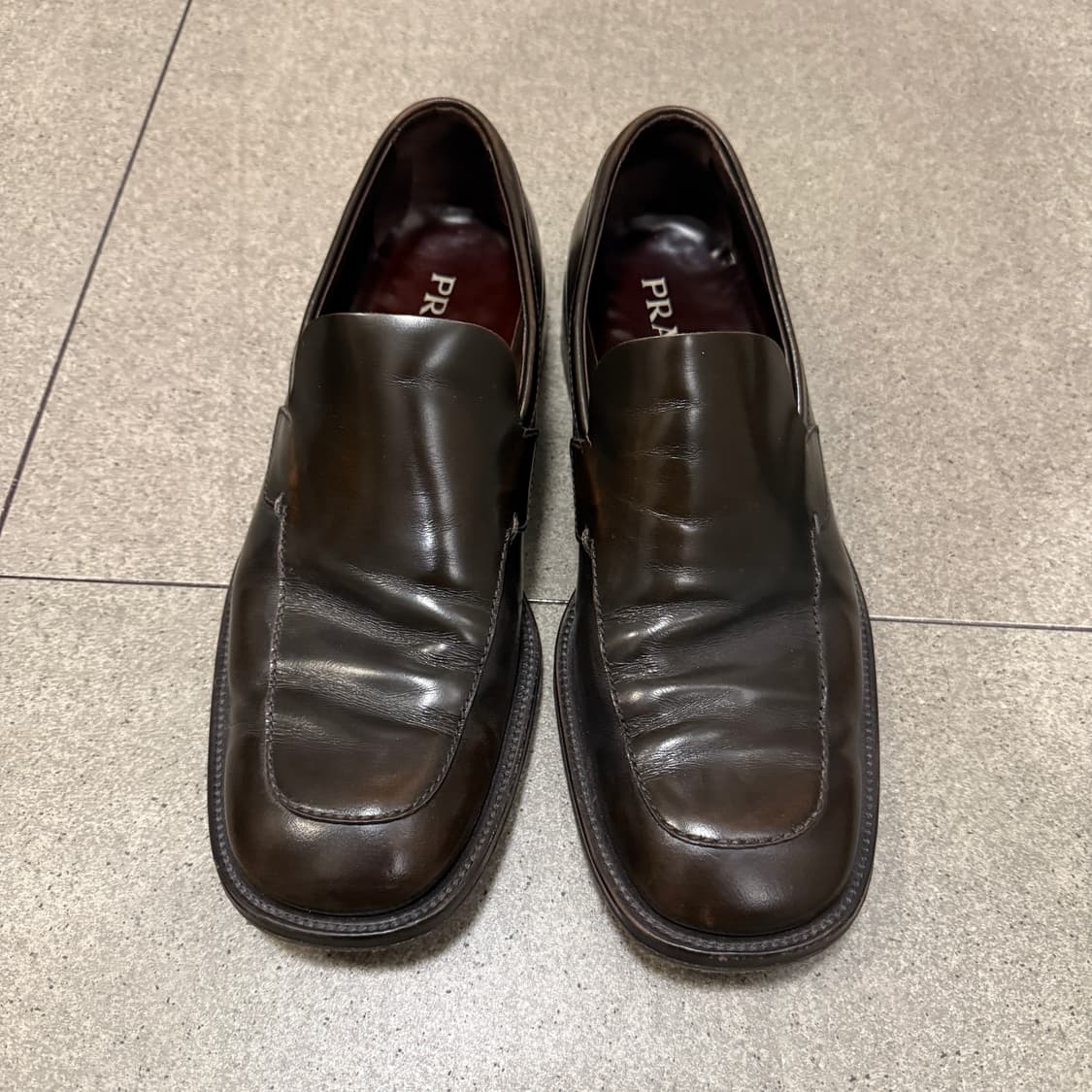프라다 스퀘어토 다크브라운 로퍼 8 1/2 상품이미지2