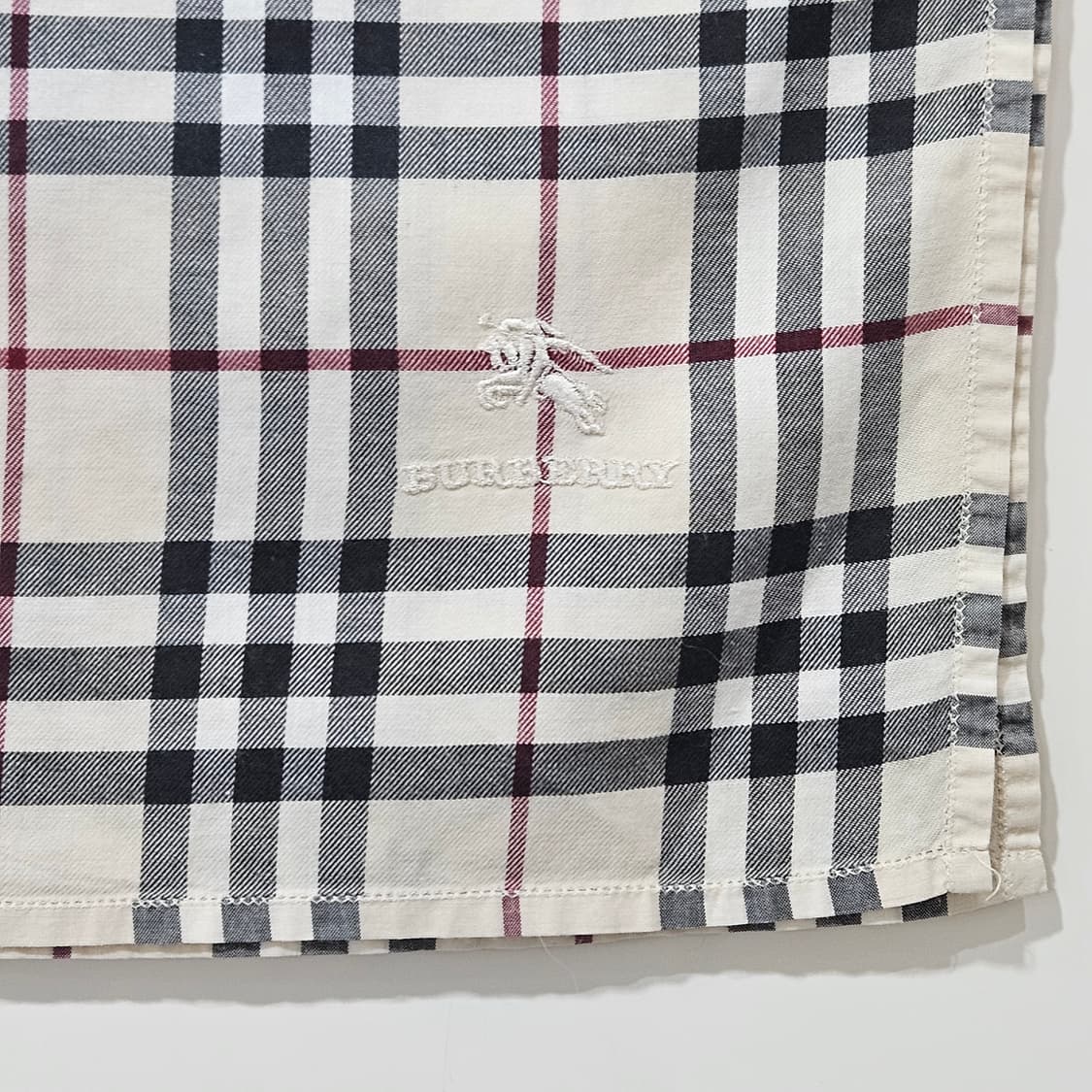 버버리 체크손수건 아이보리 상품이미지3