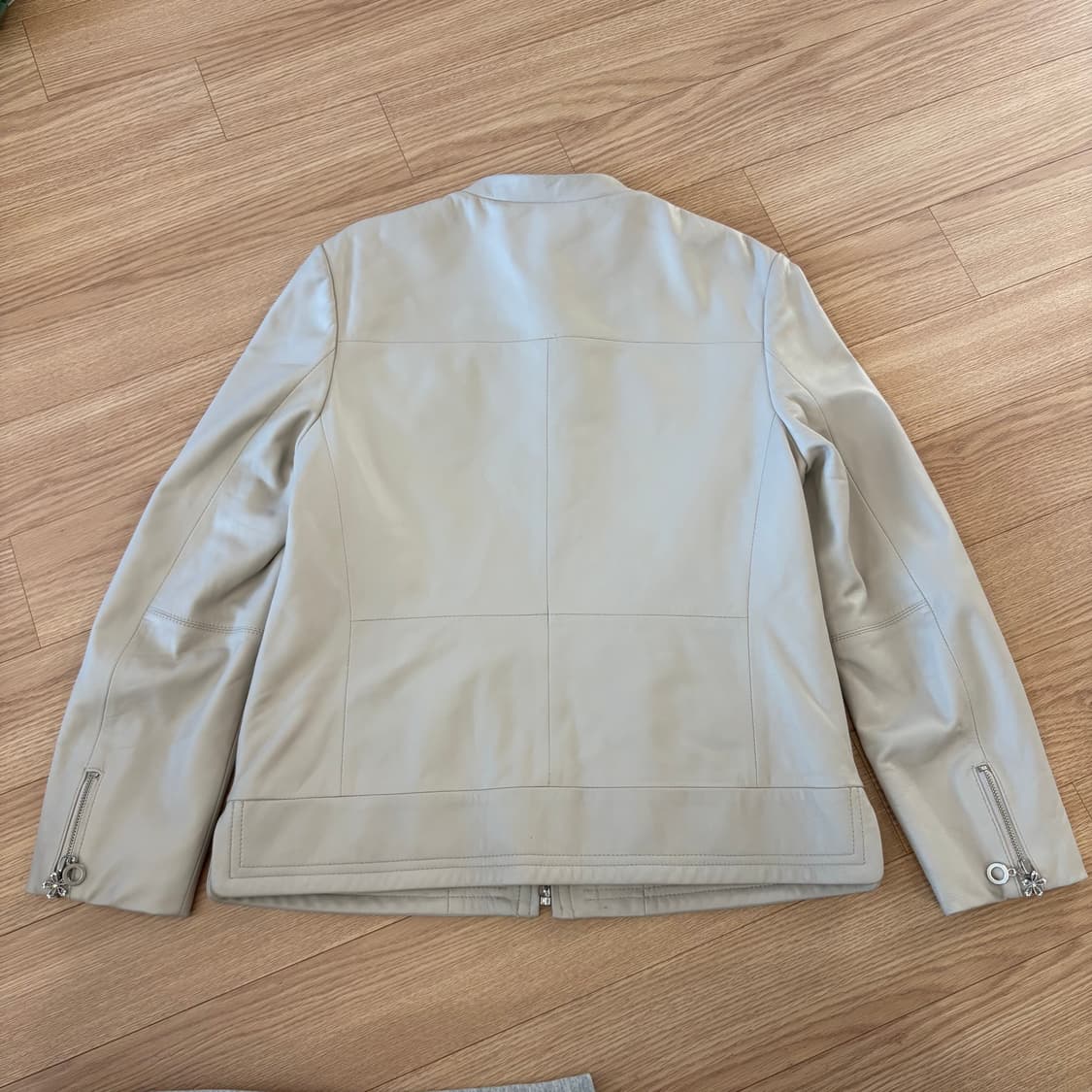 아르덴미즈 여성 양가죽 자켓 아이보리 55 상품이미지8