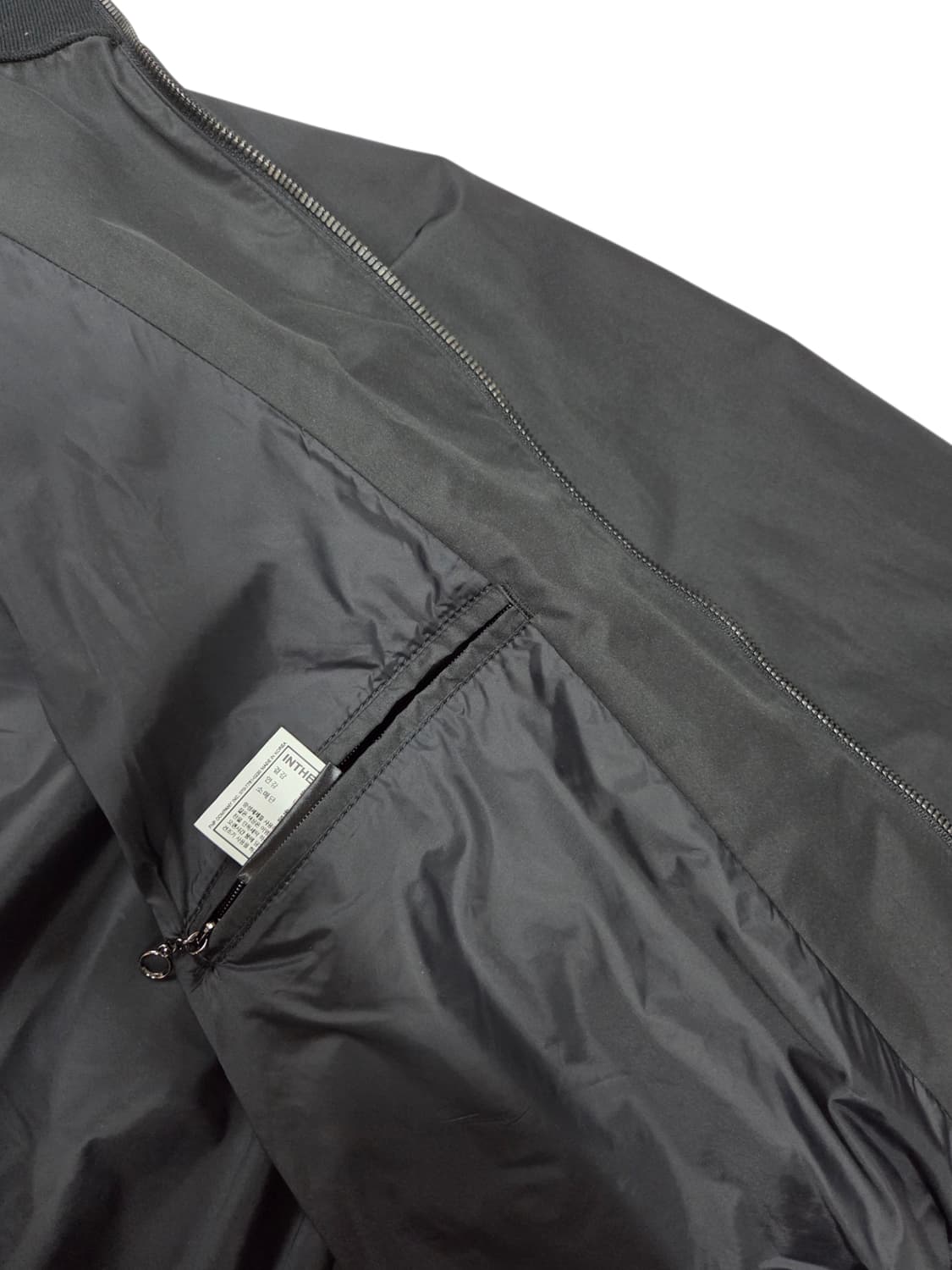 Intheraw 인더로우 블랙 바람막이 블루종 봄버 자켓 3 상품이미지7