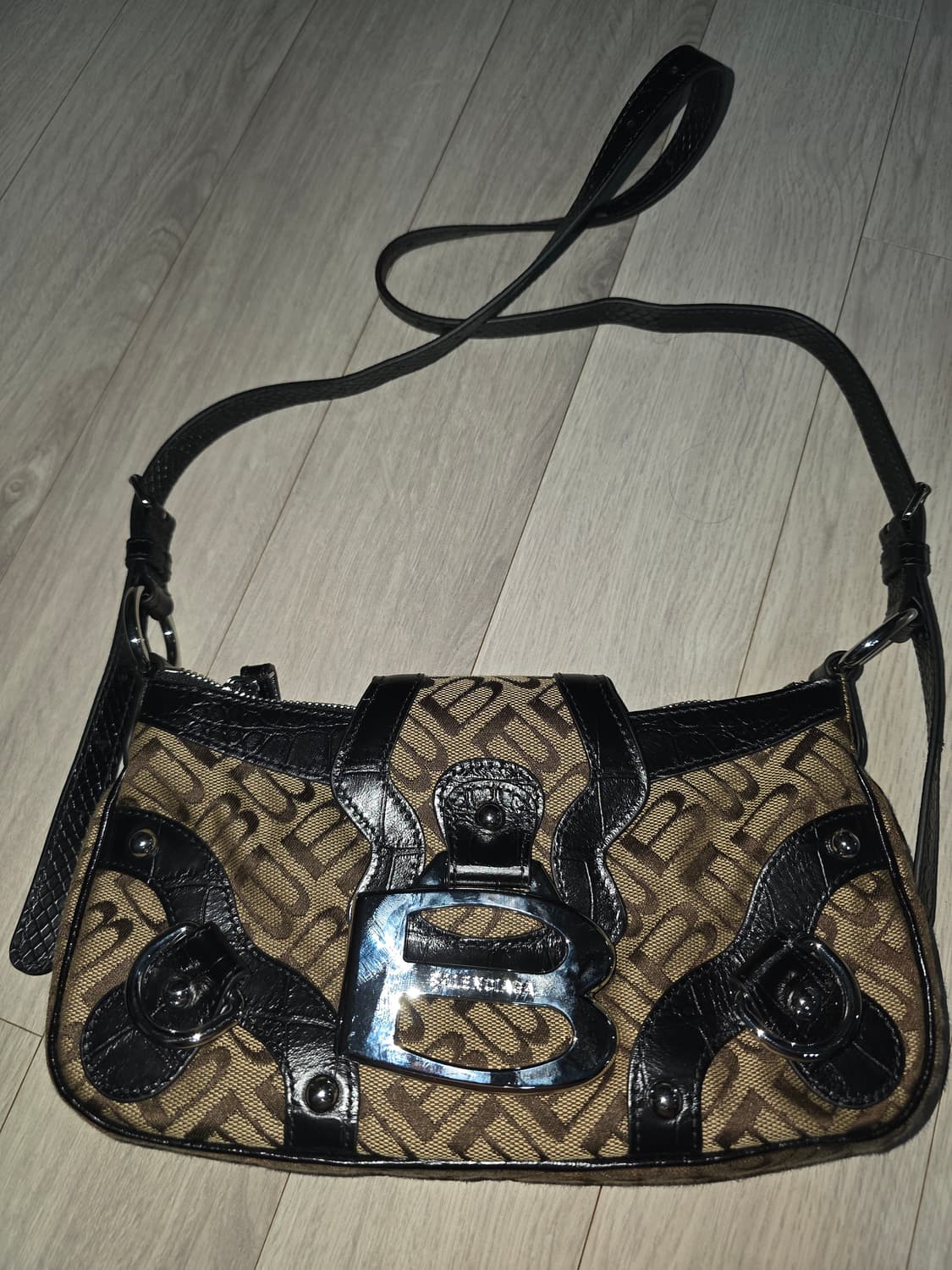 발렌시아가 스몰 백 상품이미지1