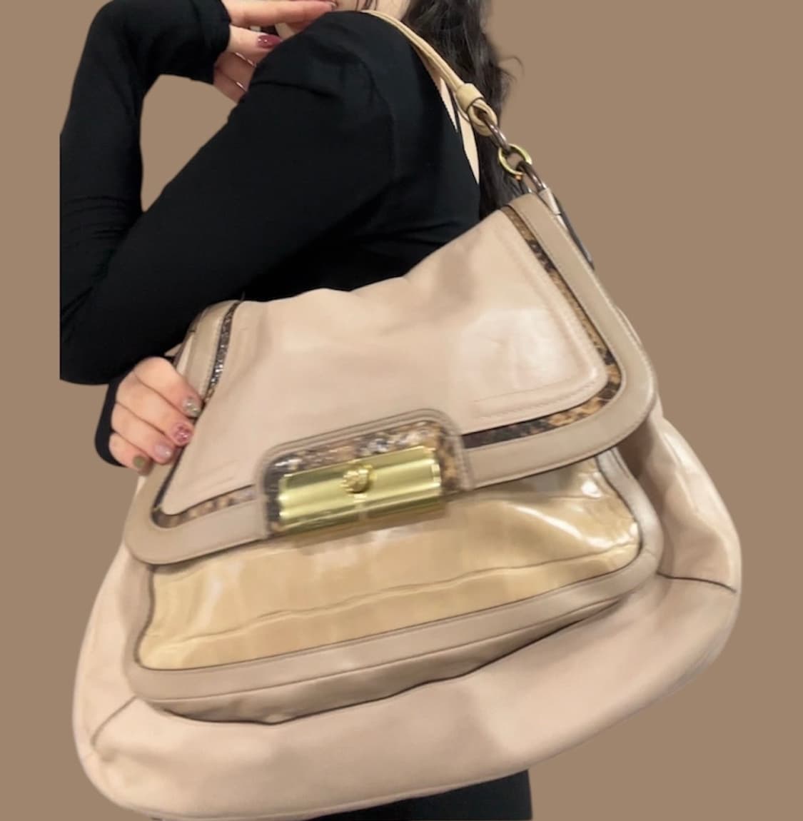 COACH 코치 가죽 숄더백 / 크로크 엠보 가죽 (정품) 상품이미지2