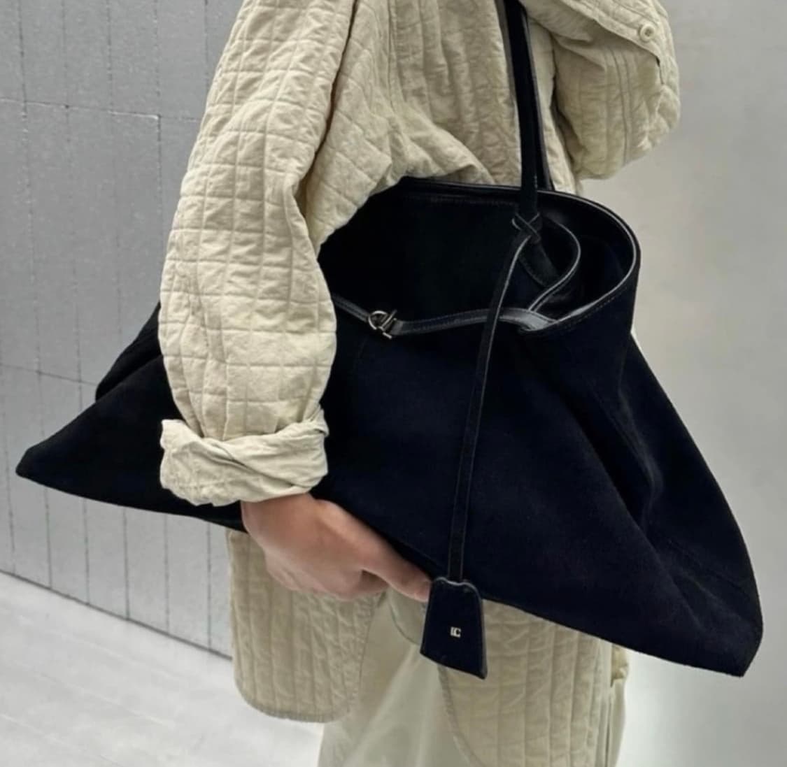 로우클래식 HARICOT BAG 스웨이드백 상품이미지3