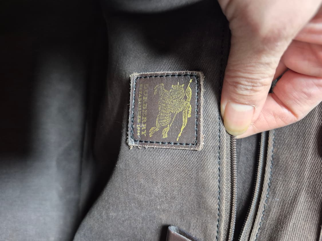 버버리노바체크숄더백(정품) 상품이미지9