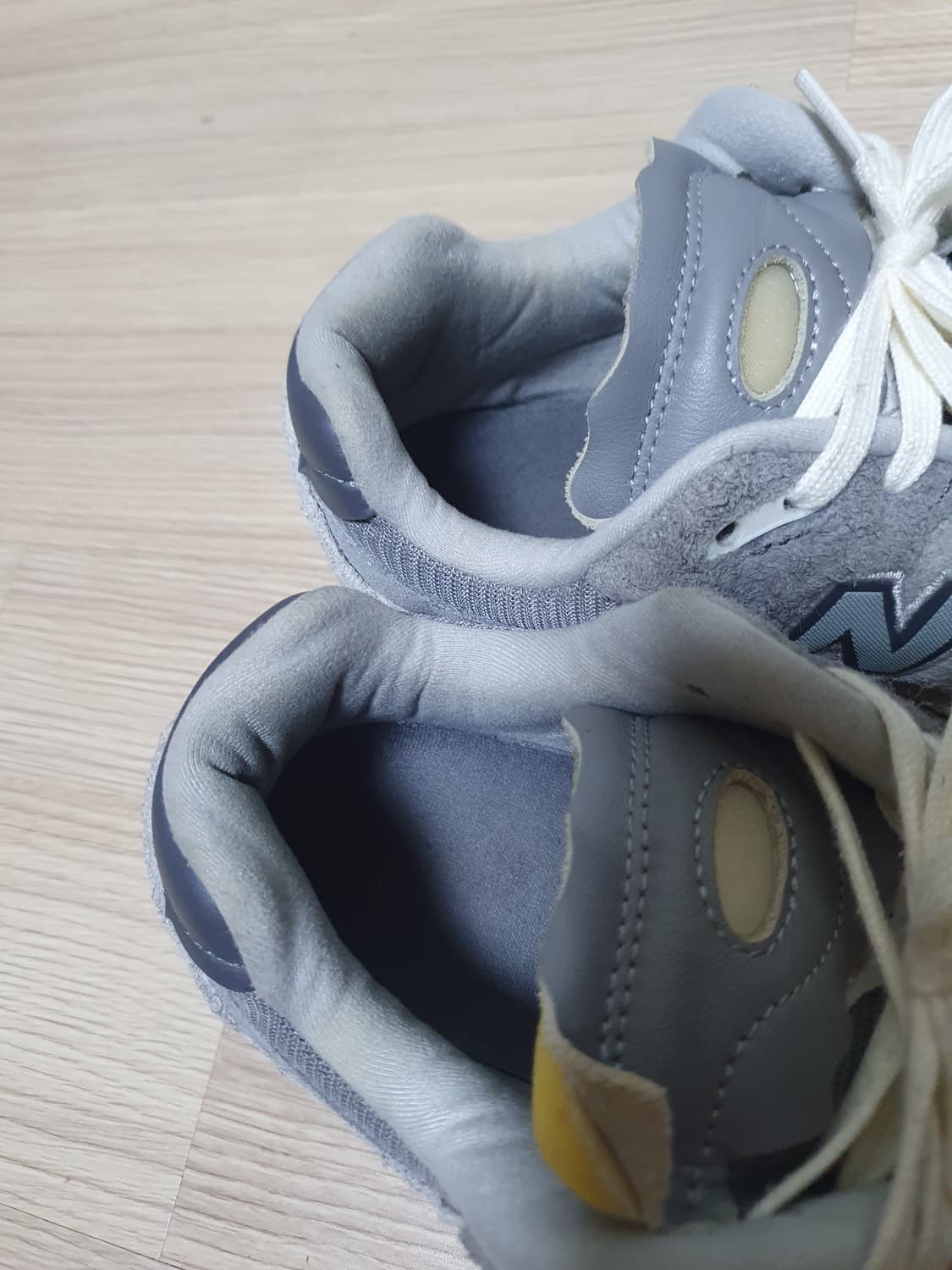 뉴발란스 2002R 프로텍션 팩 레인 클라우드 280 상품이미지9