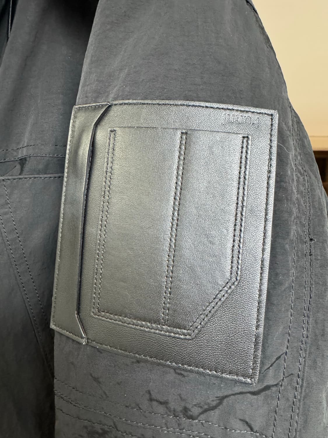 준지(로스) / 블랙 레이어드 미드렝스 다운 점퍼 (박수패딩) / 48 상품이미지2