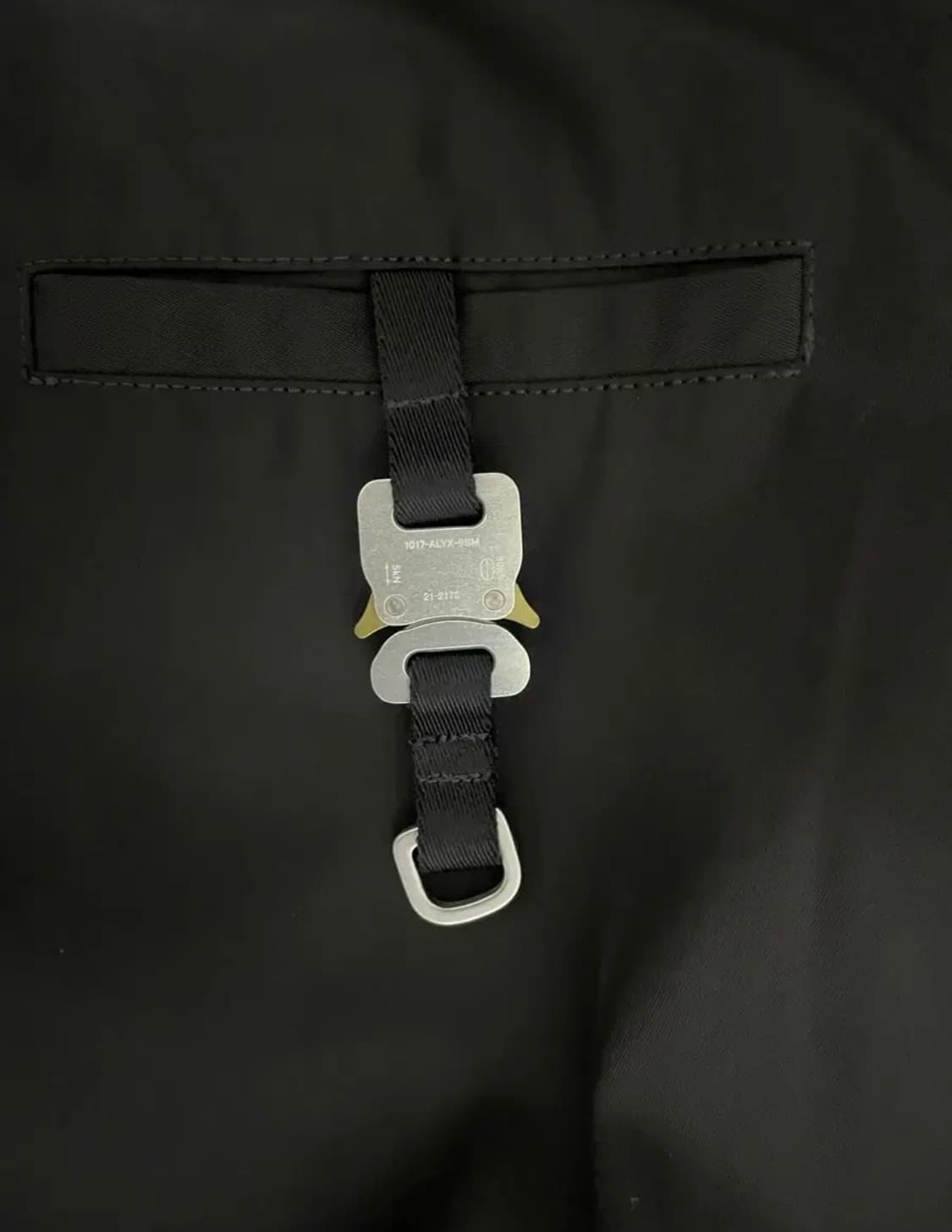 알릭스 버클 윈드브레이커 바람막이 자켓  상품이미지4