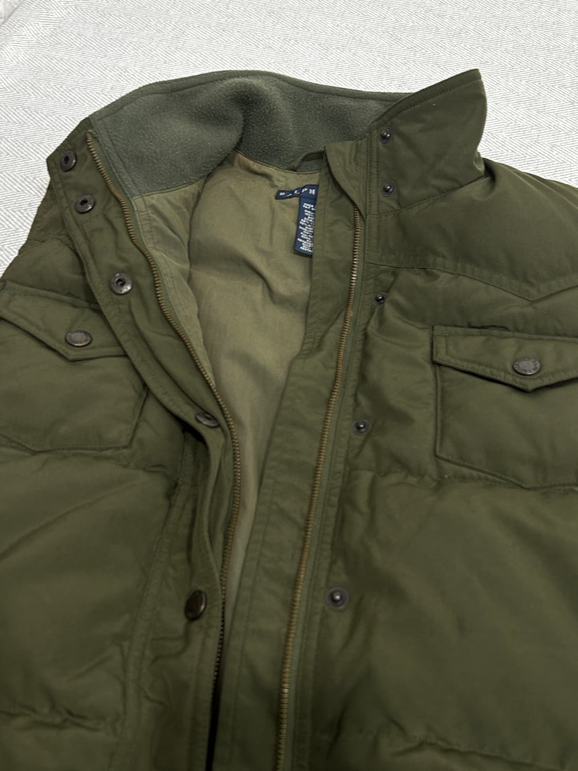 폴로랄프로렌 카키 포켓 다운 패딩 조끼 M 상품이미지8