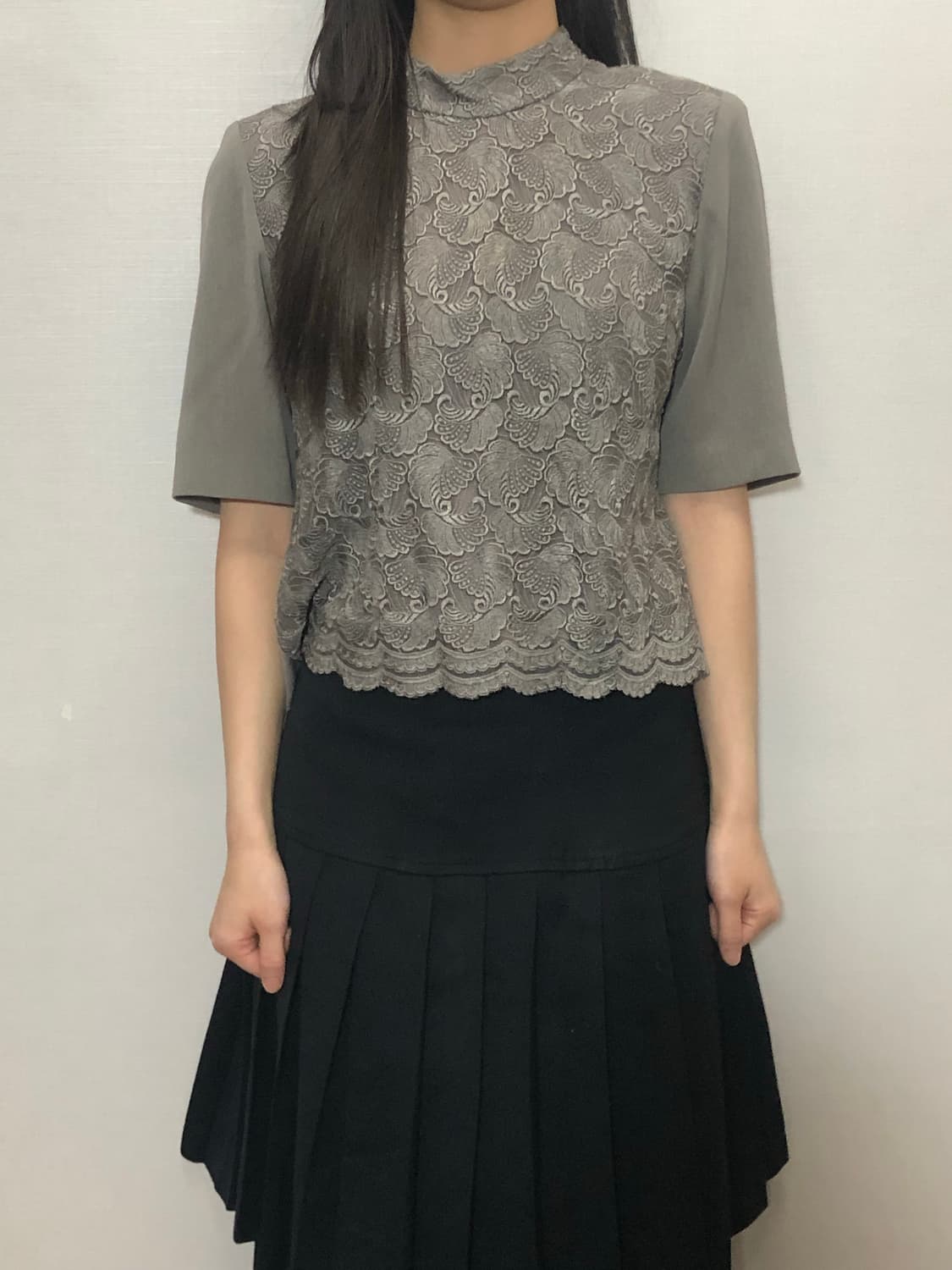 빈티지 그레이 레이스 탑 상품이미지2