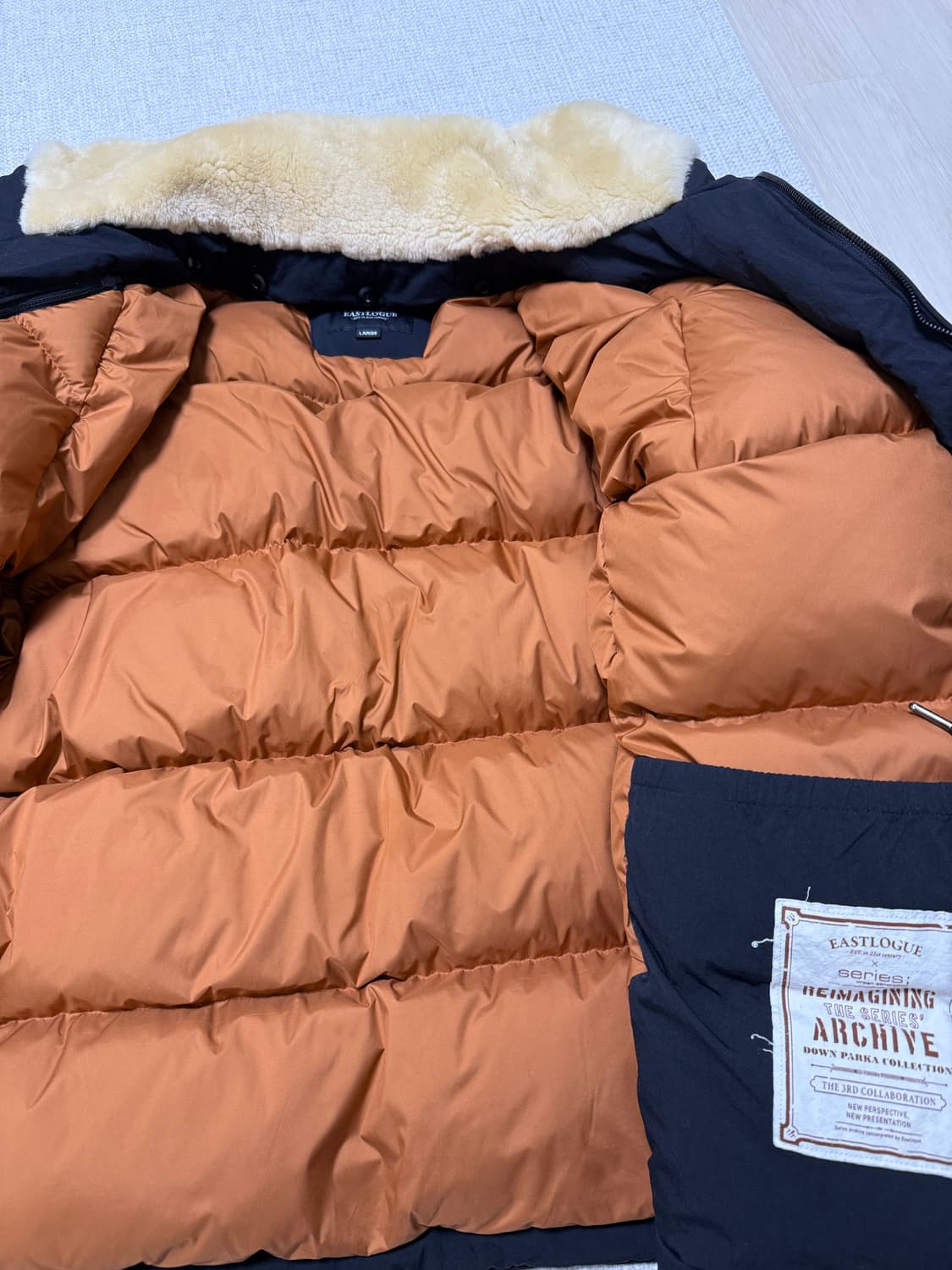 시리즈 x 이스트로그 23fw 나누크 구스다운 L(105) 상품이미지6