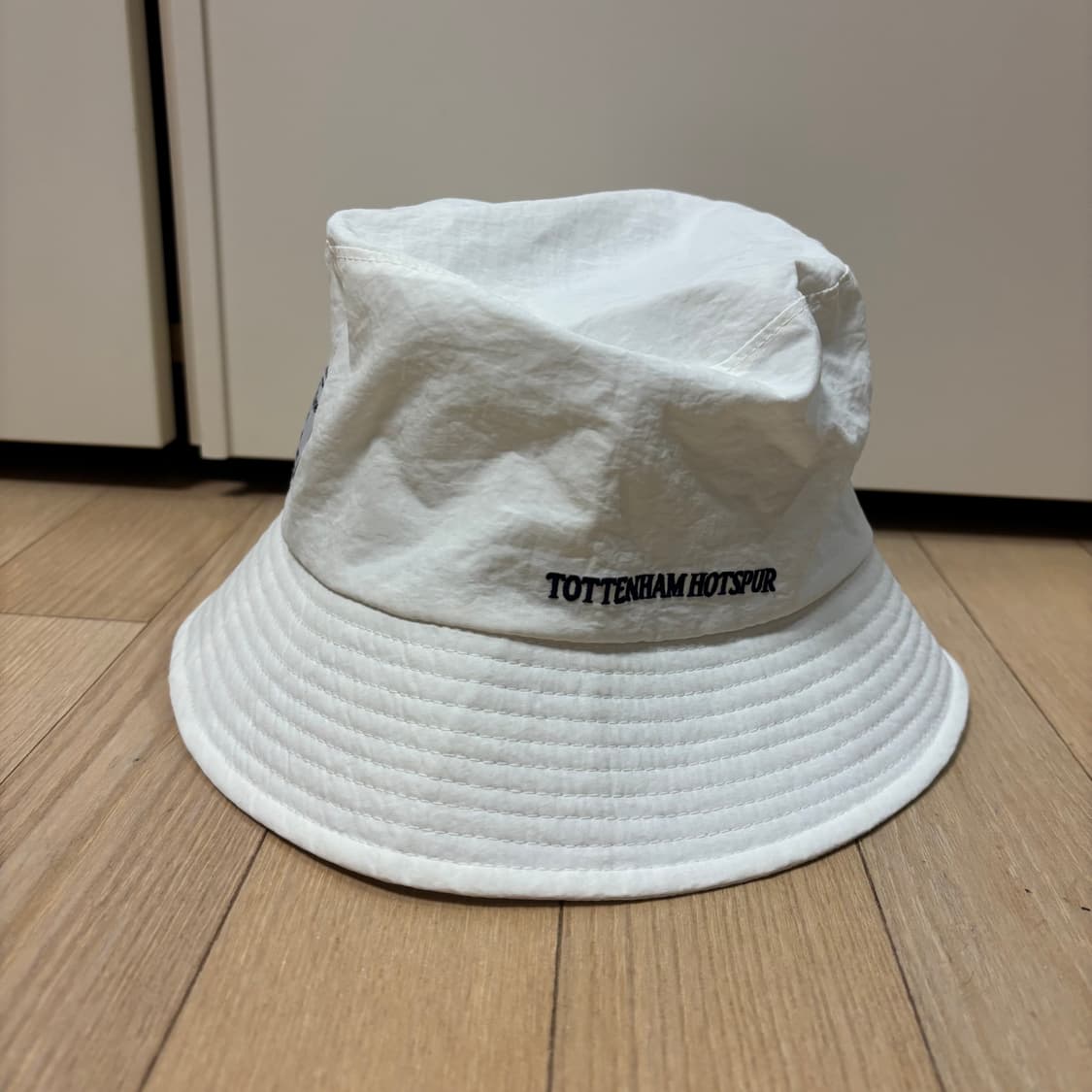 유니섹스 토트넘 홋스퍼 화이트 버킷햇 새상품 상품이미지5