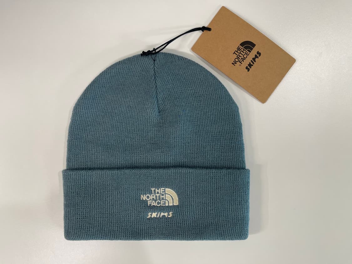 노스페이스 x 스킴스 비니 카이아나이트 상품이미지1