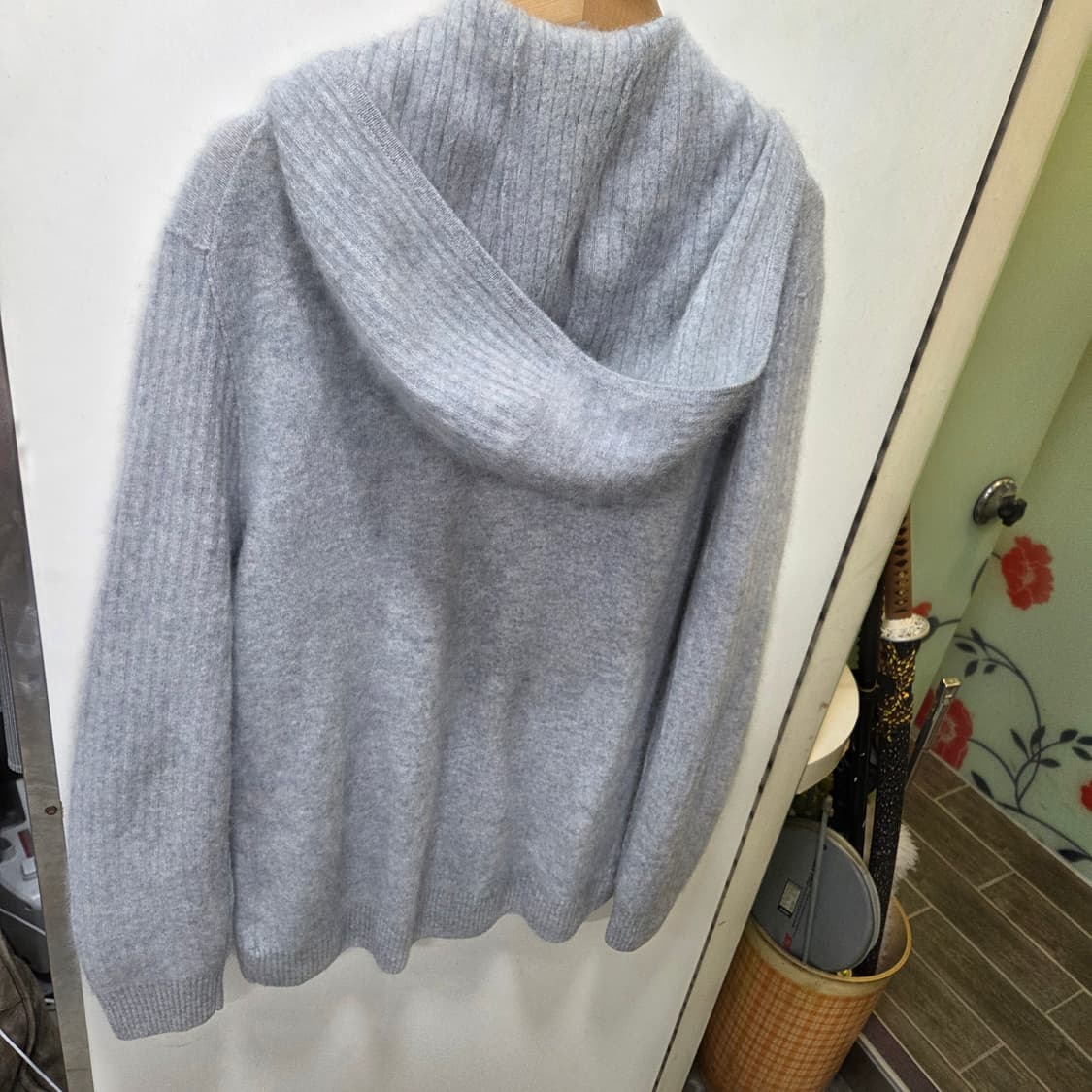 존바바토스 캐시미어 100프로 후드집업 상품이미지4