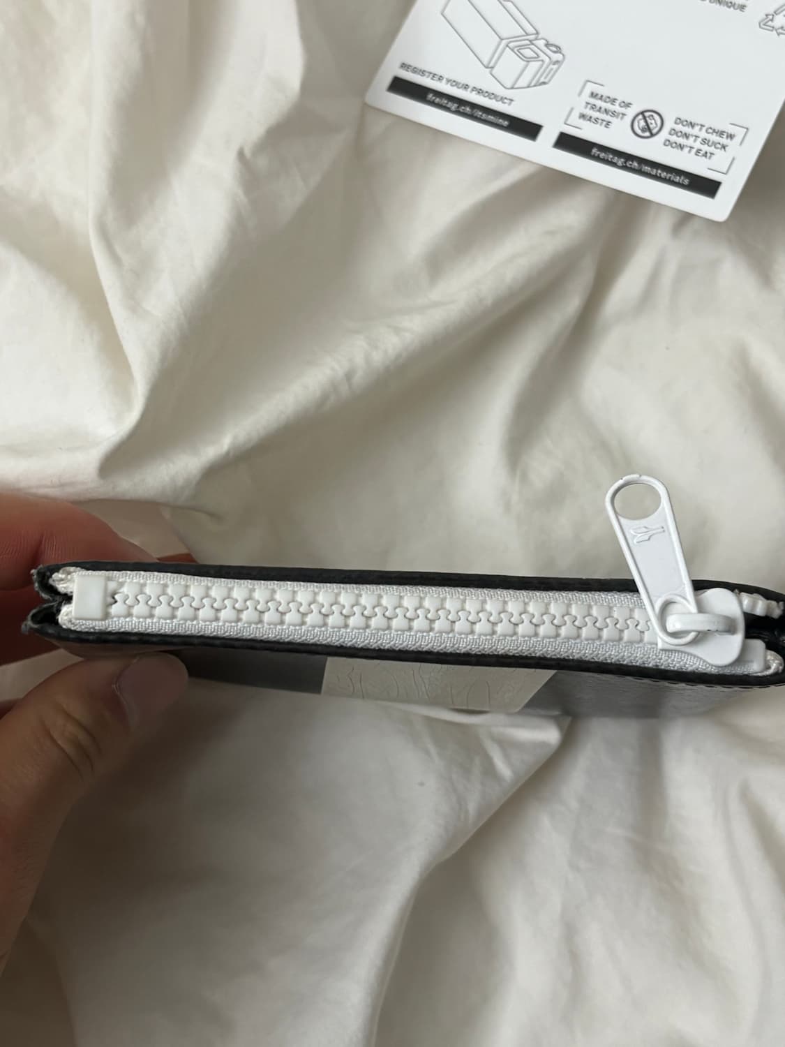 프라이탁 블레어 블랙 그레이 지갑 상품이미지3