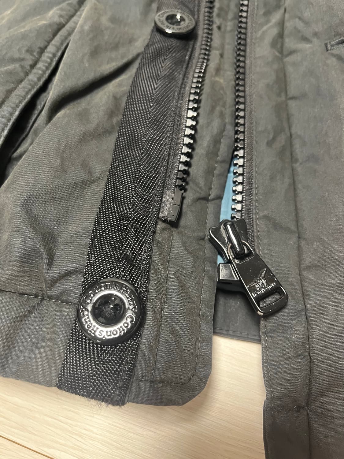 헨리코튼 스핏파이어 사파리 다운 점퍼 105 워싱카키색 상품이미지4