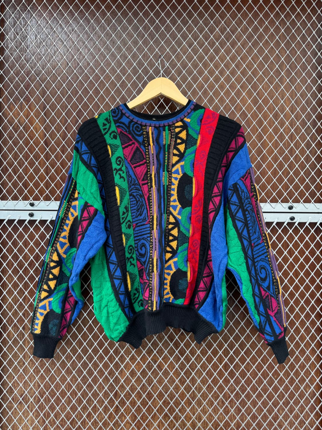 Neiman Marcus 미국 빈티지 입체 패턴 자수 니트 M 상품이미지1